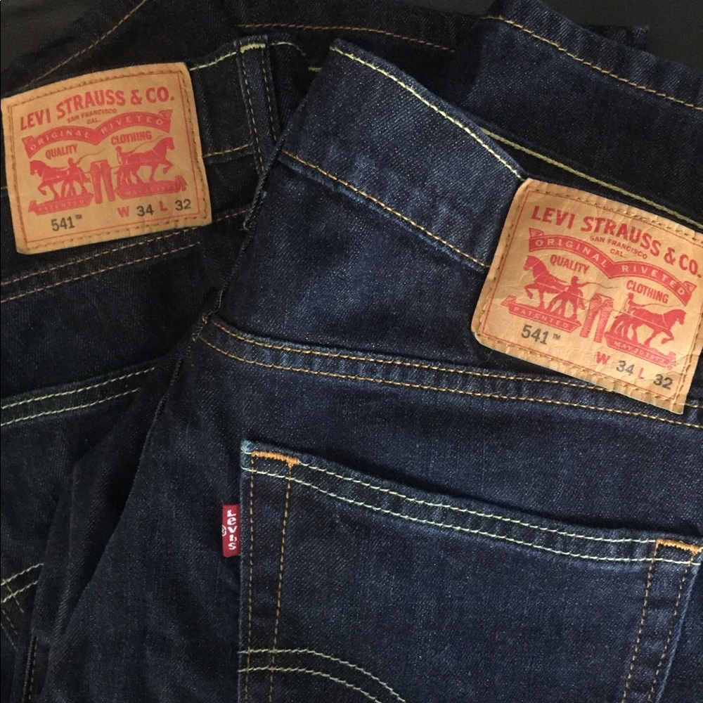 Two pairs Levi 541 34x32, dark rinse